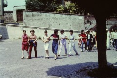 sul-piazzale-della-chiesa-5